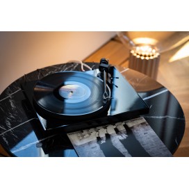 Pro-Ject Debut EVO 2