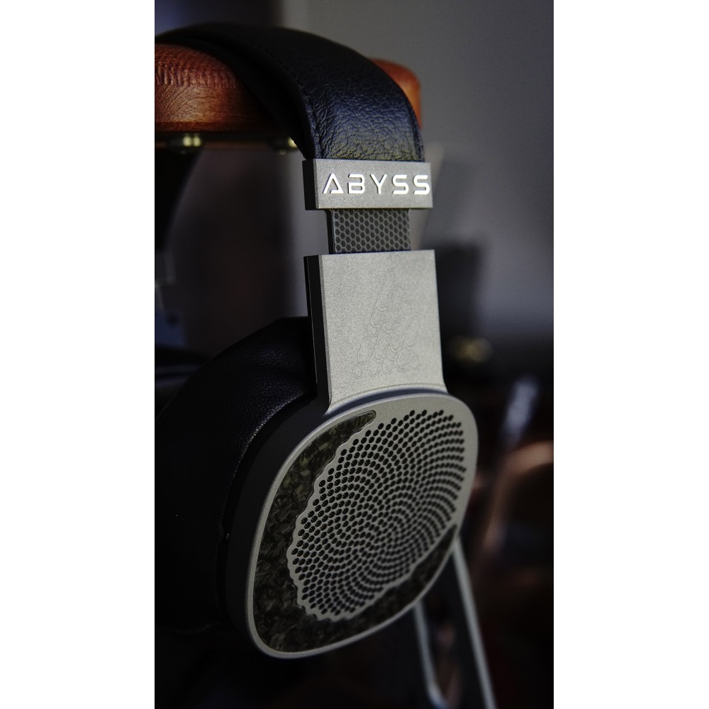 Abyss Diana MRx vista
